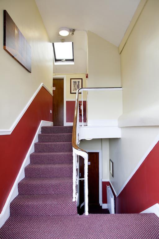 دبلن Inn On The Liffey Guesthouse المظهر الخارجي الصورة