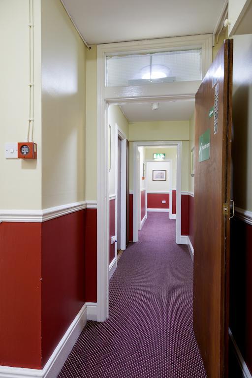 دبلن Inn On The Liffey Guesthouse المظهر الخارجي الصورة