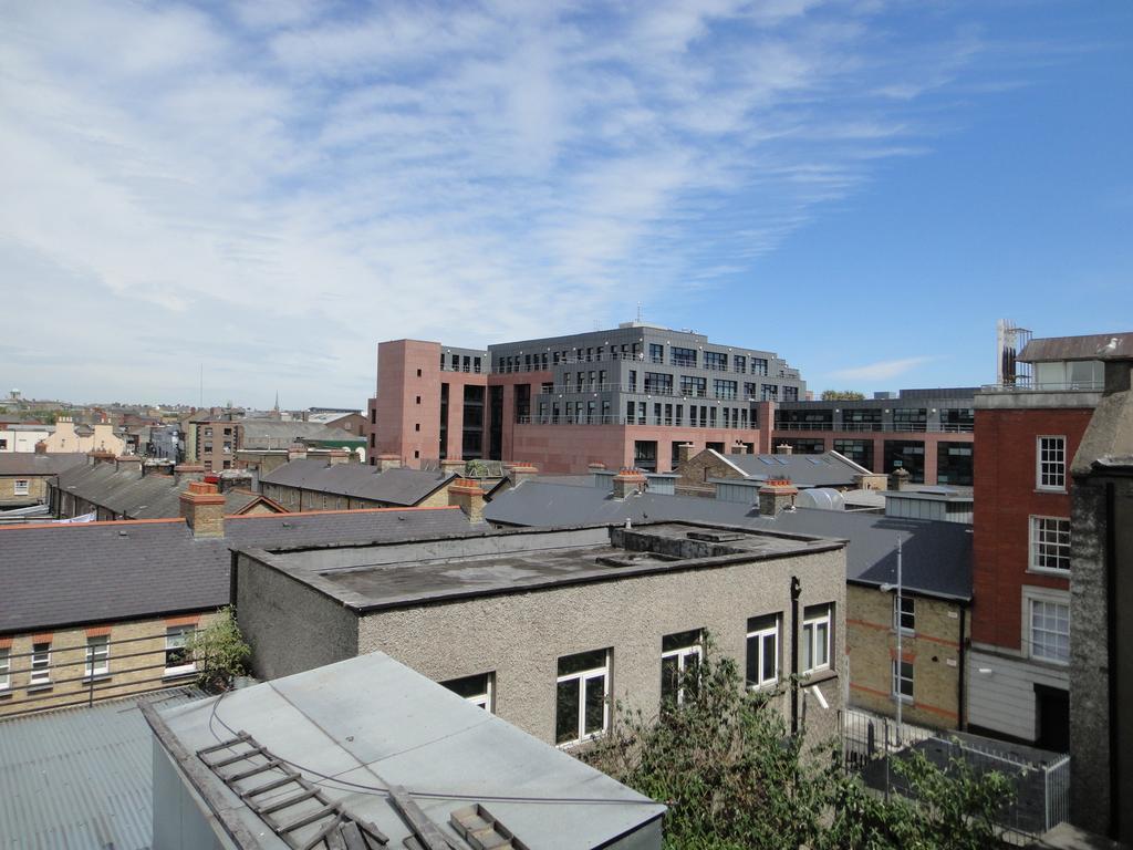 دبلن Inn On The Liffey Guesthouse الغرفة الصورة